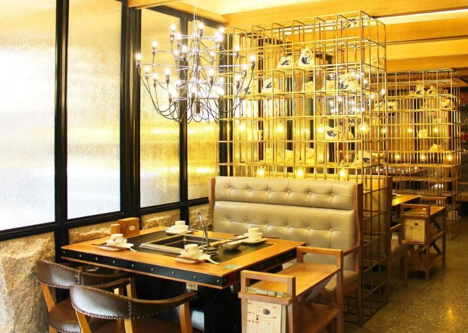 智能無(wú)煙火鍋?zhàn)赖暮锰? width=