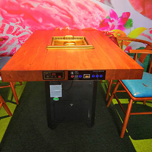 無(wú)煙火鍋?zhàn)涝趺磁艧煟? width=